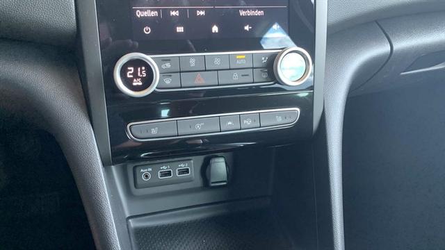 Renault Mégane Megane IV Grandtour 1,3 TCe EDC Techno DAB LED NAVI LHZ SHZ VIRTUAL 