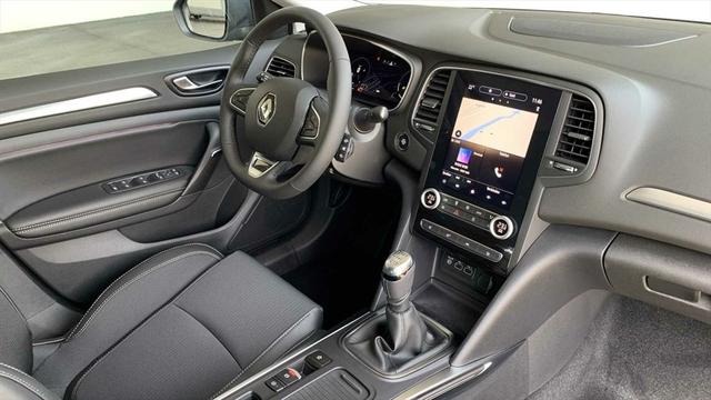 Renault Mégane Megane IV Grandtour 1,3 TCe Techno DAB LED NAVI RFK SHZ VIRTUAL 