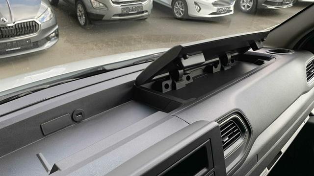 Renault Master III 2,3 dCi L2H2 3-Sitze DAB KLIMA PDC NEBEL TEMPOMAT 