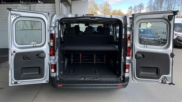Renault Trafic III Combi 2,0 dCi L2 9-Sitzer Sonderpreis bis 31.12.23 