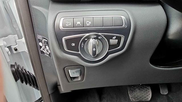 Mercedes-Benz V-Klasse V 220 d 4Matic lang ACC DAB LED PDC RFK SHZ TOUCH 