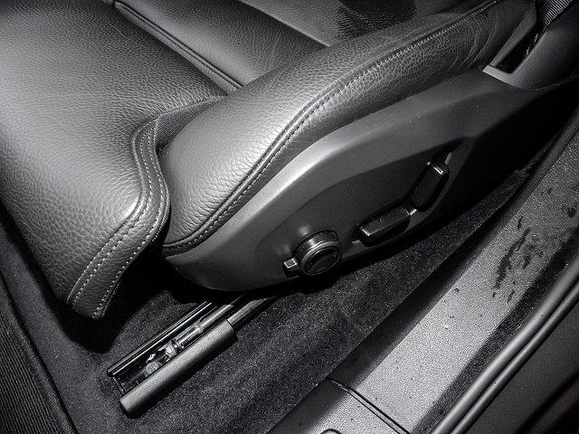 Volvo XC60 XC 60 Plus Bright 2WD B4 Benzin EU6d digitales Cockpit Memory Sitze Soundsystem 