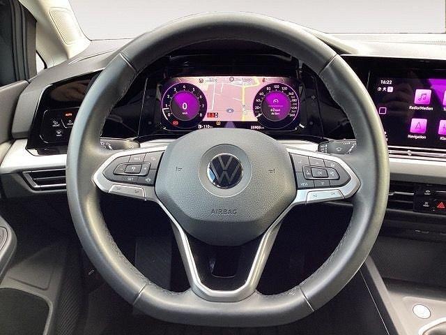 Volkswagen Golf VIII 1.5 TSI Life Navi,Kamera,LED 