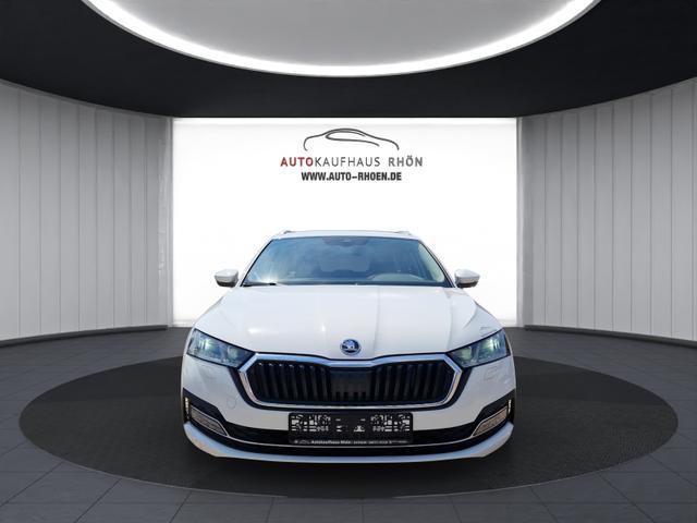 Skoda Octavia Combi 4x4 Style DSG, ACC, LED, RFK, AHK, StdHz 