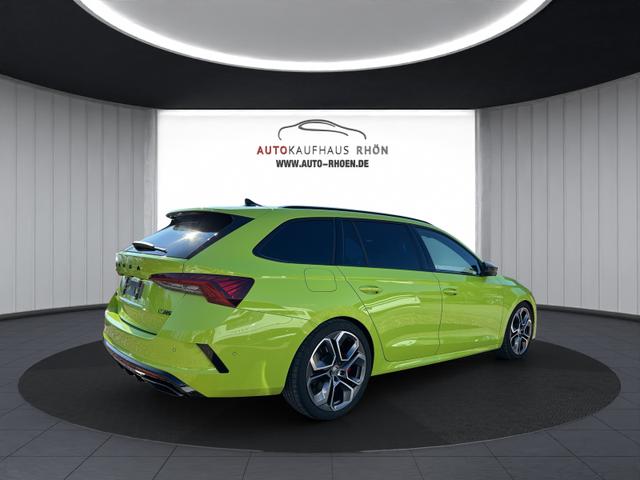 Skoda Octavia Combi 2.0 TSI RS Plus OPF, DCC, Pano, Matrix 