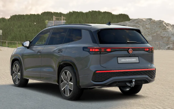 Volkswagen Tayron 2.0 TDI R-Line 4Motion, AHK, Pano, DCC 