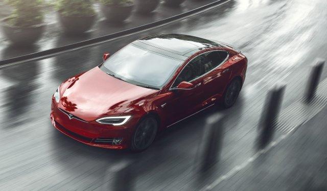 Elon Musk schadet dem Markenimage - Umfrage zu Tesla