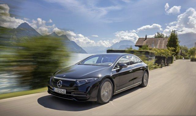 Mercedes warnt vor Schlaglöchern - Neue Konnektivitäts-Funktion