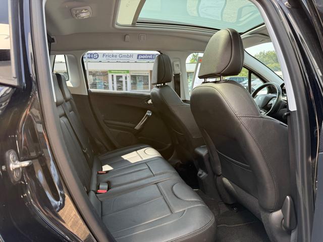 Peugeot 2008 1.2 PureTech 130 Allure S&S Temp. Leder Kamera 