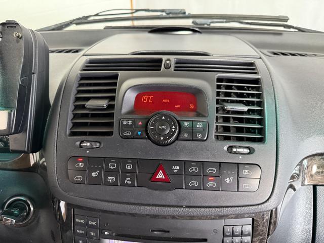 Mercedes-Benz Viano 3.0 CDI Ambiente Ed. lang NAVI AHK 1.HAND 