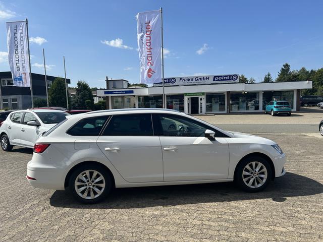 Seat Leon Sportstourer ST 1.4 TSI Style AHK SHZ KLIMA USB 