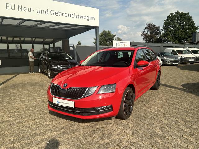 Skoda Octavia Combi - 2.0 TDI Style NAVI LED AHK SHZ PDC