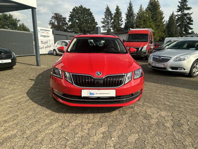 Skoda Octavia Combi 2.0 TDI Style NAVI LED AHK SHZ PDC 