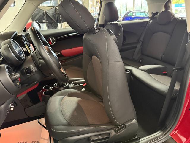 MINI Cooper 1.5 Klima NAVI PANO PDC 