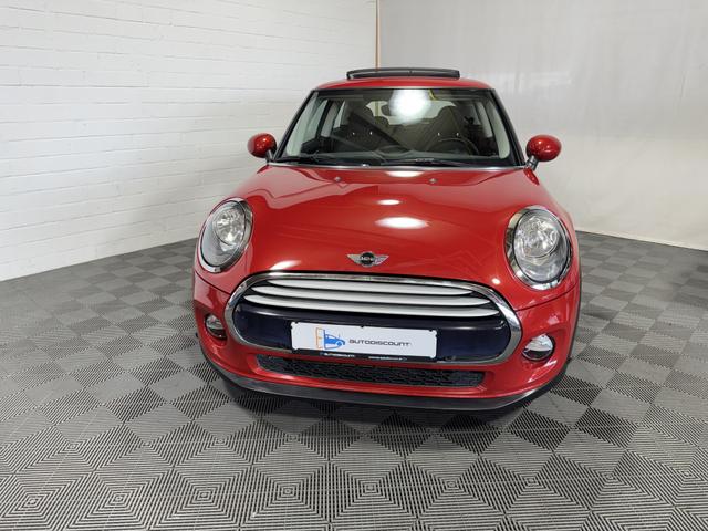 MINI Cooper 1.5 Klima NAVI PANO PDC 
