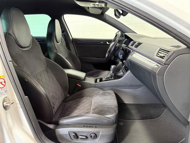 Skoda Superb Combi 2.0 TDI SportLine Canton NAVI AHK 