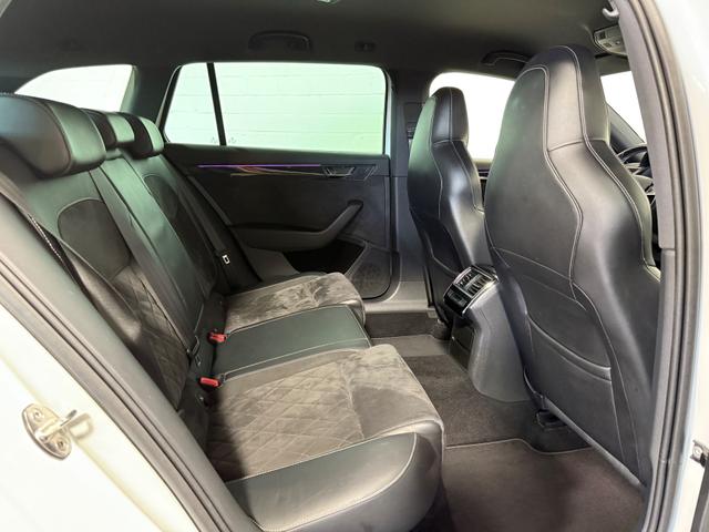 Skoda Superb Combi 2.0 TDI SportLine Canton NAVI AHK 