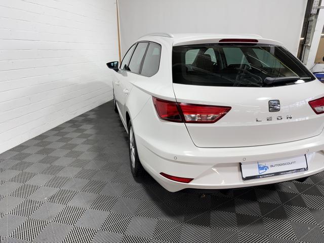 Seat Leon Sportstourer ST 1.4 TSI Style AHK SHZ KLIMA USB 