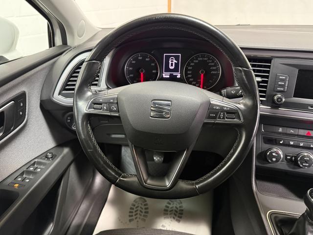 Seat Leon Sportstourer ST 1.4 TSI Style AHK SHZ KLIMA USB 
