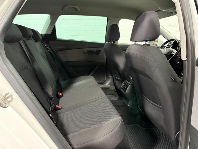 Seat Leon Sportstourer ST 1.4 TSI Style AHK SHZ KLIMA USB 