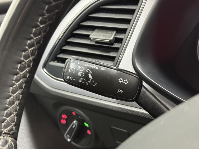 Seat Leon Sportstourer ST 1.4 TSI Style AHK SHZ KLIMA USB 