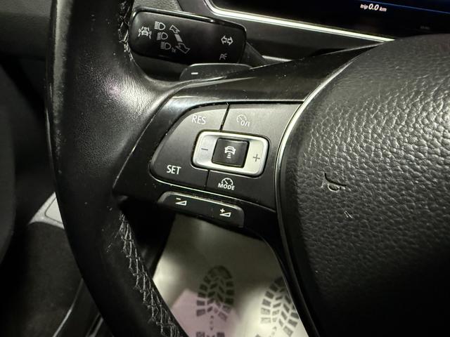 Volkswagen Tiguan Allspace 2.0 TDI Highline 4Motion KeyGo ACC AHK 