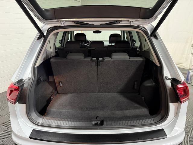 Volkswagen Tiguan Allspace 2.0 TDI Highline 4Motion KeyGo ACC AHK 