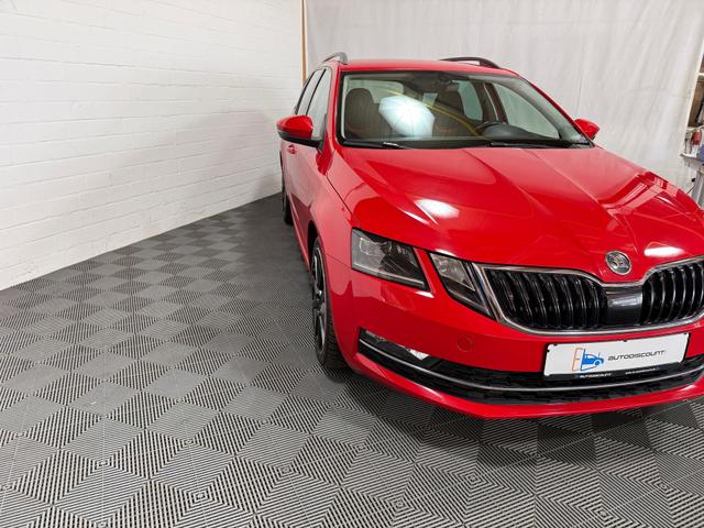 Skoda Octavia Combi 2.0 TDI Style NAVI LED AHK SHZ PDC 