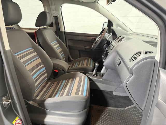 Volkswagen Caddy Maxi 1.6 TDI Roncalli 7.Sitzer PDC SHZ AHK 
