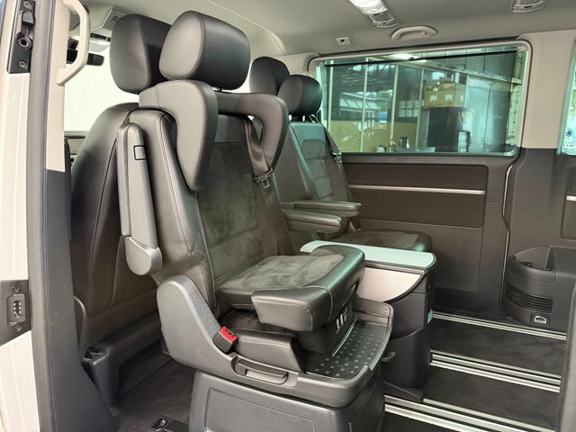 Volkswagen T6 Multivan 2.0 TDI DSG Generation Six ACC NAVI STH 