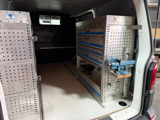 Volkswagen T6 Transporter 2.0 TDI 4Motion Kasten Klima Standh. AHK 