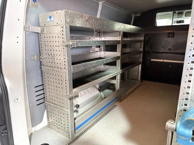 Volkswagen T6 Transporter 2.0 TDI 4Motion Kasten Klima Standh. AHK 