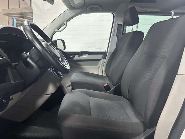Volkswagen T6 Transporter 2.0 TDI Kombi lang Hoch 7.Sitzer Klima 