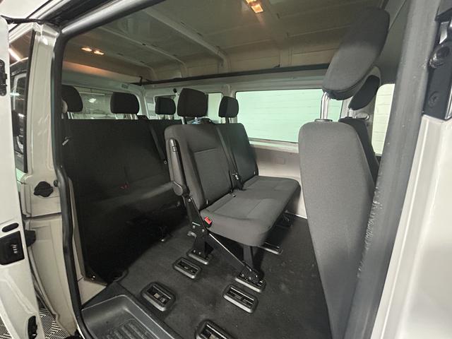 Volkswagen T6 Transporter 2.0 TDI Kombi lang Hoch 7.Sitzer Klima 