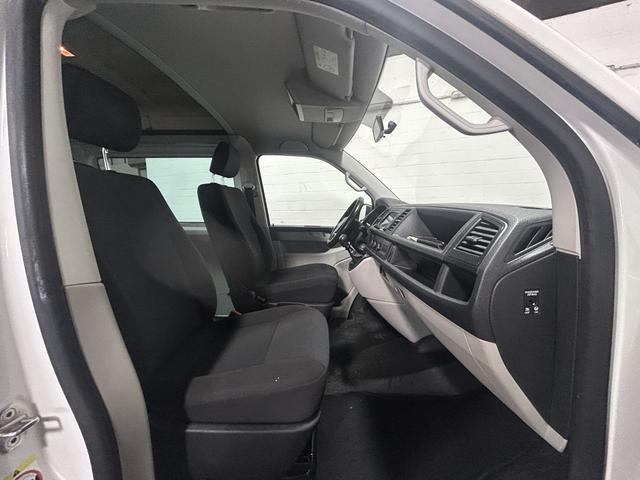 Volkswagen T6 Transporter 2.0 TDI Kombi lang Hoch 7.Sitzer Klima 