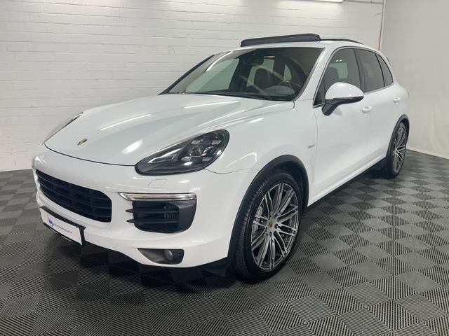 Porsche Cayenne - S 4.2 V8 Diesel CarPlay PDLS PANO BOSE