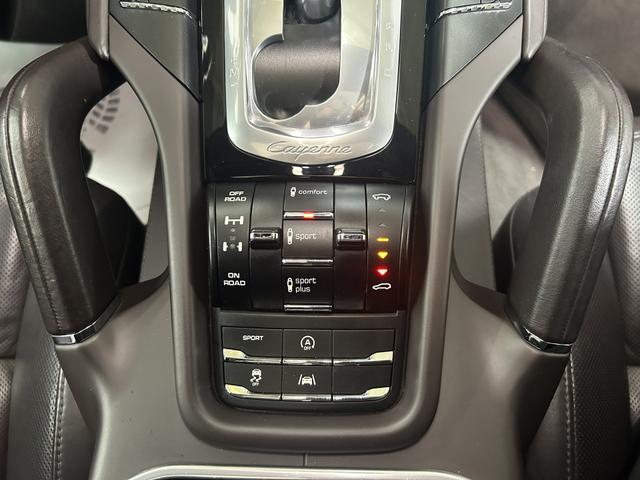 Porsche Cayenne S 4.2 V8 Diesel CarPlay PDLS PANO BOSE 