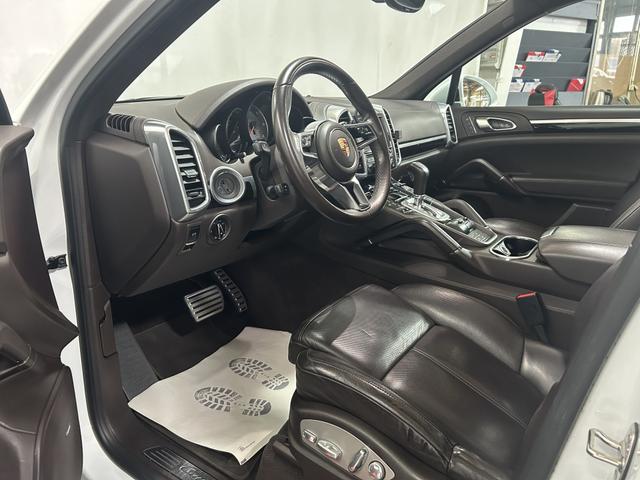 Porsche Cayenne S 4.2 V8 Diesel CarPlay PDLS PANO BOSE 