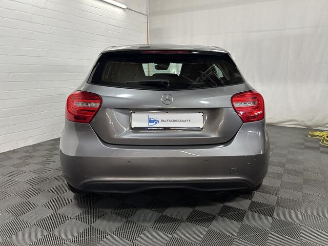 Mercedes-Benz A-Klasse A 180 Style Bi-Xenon Kamera PDC Teilleder SHZ 