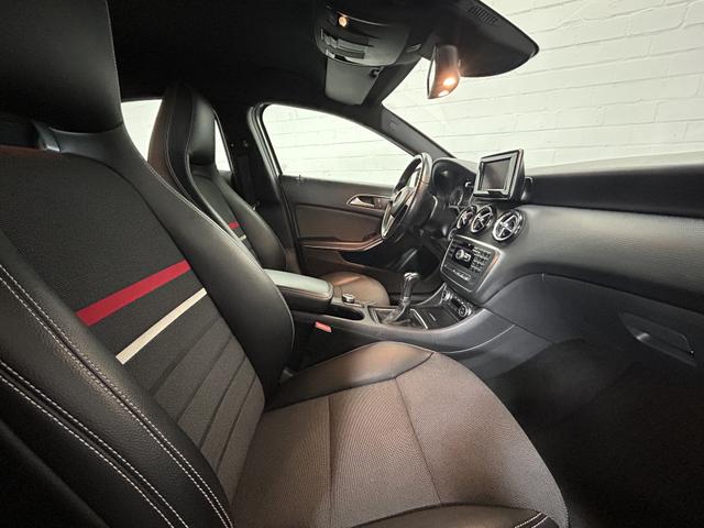 Mercedes-Benz A-Klasse A 180 Style Bi-Xenon Kamera PDC Teilleder SHZ 