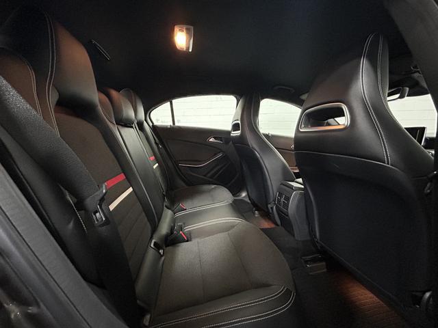 Mercedes-Benz A-Klasse A 180 Style Bi-Xenon Kamera PDC Teilleder SHZ 