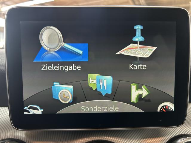 Mercedes-Benz GLA 200d URBAN 4Matic Night NAVI AHK STH SHZ 