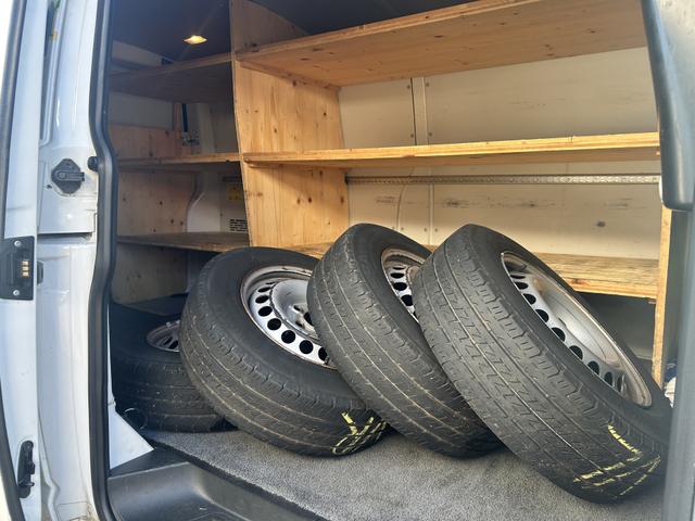 Volkswagen T5 Kastenwagen 2.0 TDI Kasten lang 