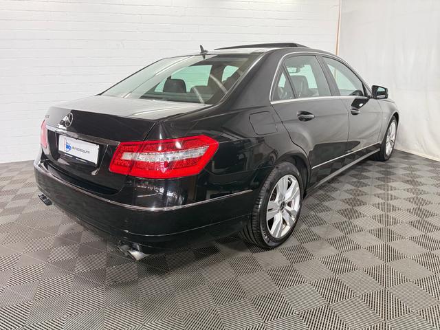 Mercedes-Benz E-Klasse E350 CGI Elegance BlueEfficiecy Brabus Distr. NAVI PANO 