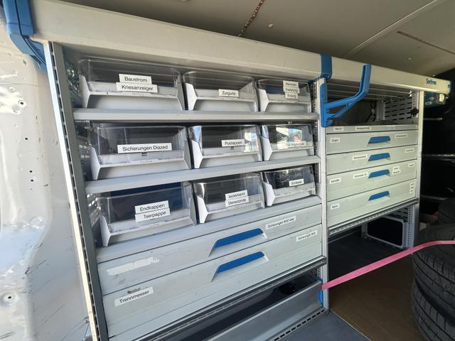 Volkswagen T5 Kastenwagen 2.0 TDI Kasten lang Sortimo Klima Standheizung 