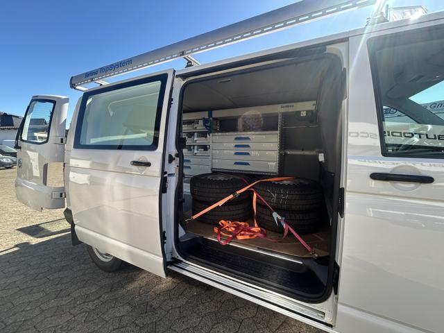 Volkswagen T5 Kastenwagen 2.0 TDI Kasten lang Sortimo Klima Standheizung 