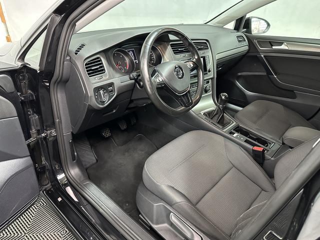 Volkswagen Golf 1.6 TDI Comfortline BMT NAVI SHZ PDC 