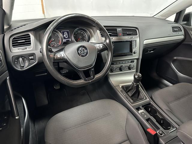 Volkswagen Golf 1.6 TDI Comfortline BMT NAVI SHZ PDC 