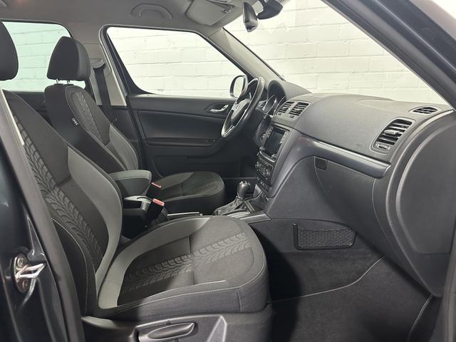 Skoda Yeti 2.0 TDI Adventure 4x4 DSG NAVI AHK XENON 