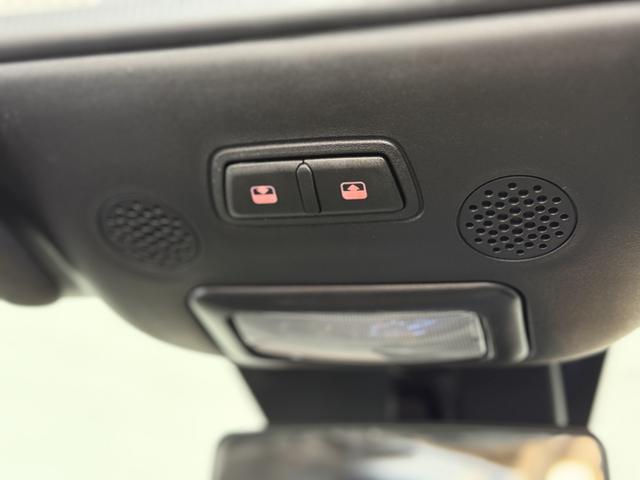 Fiat 500C 1.0 Mild Hybrid Lounge S&S Temp. Klima Navi 